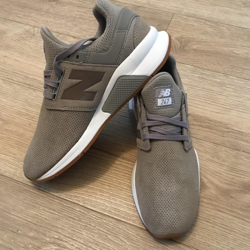 Женские кроссовки New Balance 247 купить в Украине